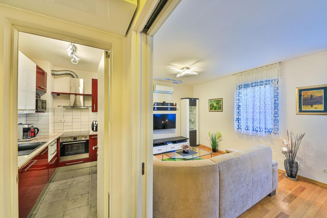 Ferienwohnung Apartman Toni Split Exterior foto